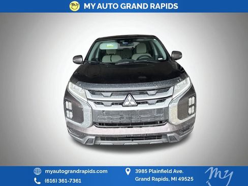 Used 2020 Mitsubishi Outlander Sport AWD image 3