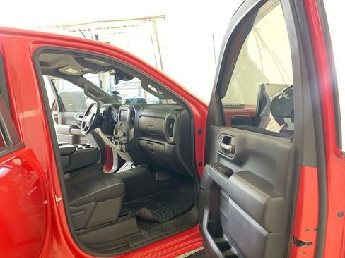 Used 2024 Chevrolet Silverado 2500 Custom w/ Custom Value Package image 36