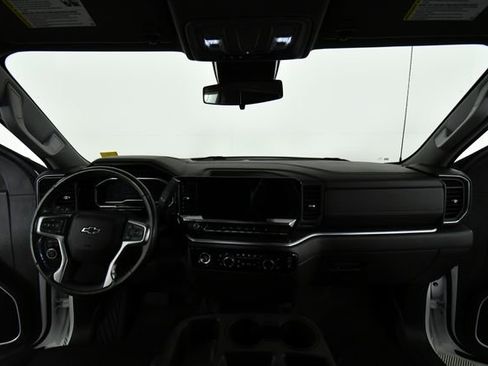 Used 2022 Chevrolet Silverado 1500 RST image 18