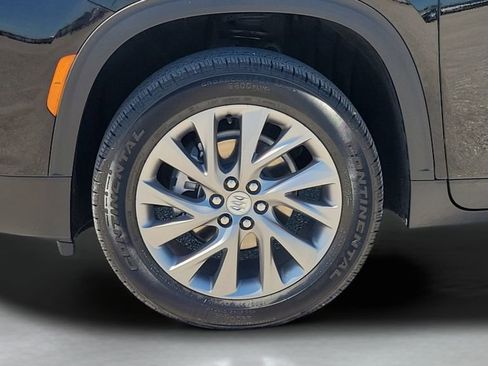 Used 2025 Buick Enclave Preferred image 24