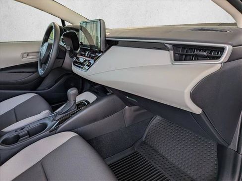 Certified 2026 Toyota Corolla LE w/ LE Premium Package FWD image 19