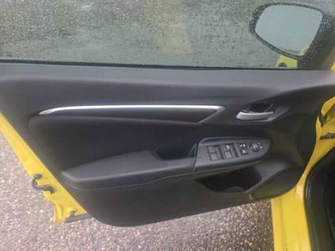 Used 2015 Honda Fit LX image 9