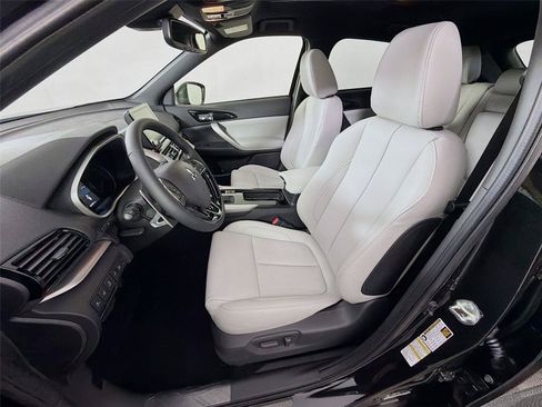 New 2026 Mitsubishi Eclipse Cross SEL AWD/4WD image 11