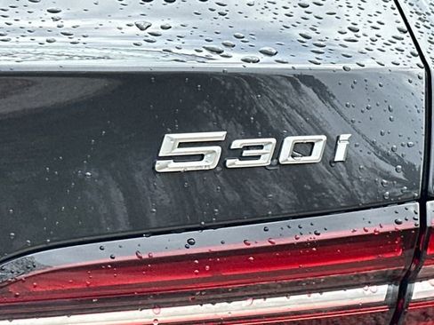 Used 2026 BMW 530i xDrive AWD/4WD image 12