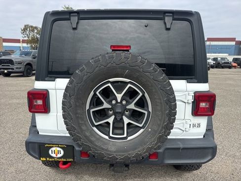 Used 2024 Jeep Wrangler Unlimited Rubicon AWD/4WD image 6