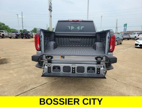 New 2026 GMC Sierra 1500 AT4 w/ AT4 Premium Package AWD/4WD image 8
