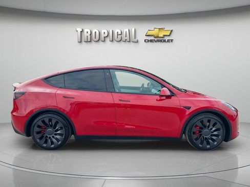 Used 2022 Tesla Model Y Performance AWD/4WD image 6