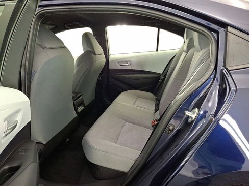 Used 2023 Toyota Corolla SE image 19