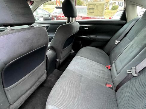 Used 2015 Nissan Altima 2.5 S w/ Sport Value Package image 22