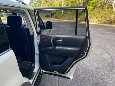 Used 2017 Nissan Armada Platinum RWD image 66