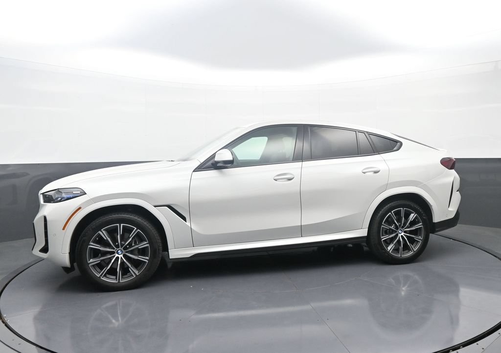Used 2026 BMW X6 xDrive40i AWD/4WD image 4
