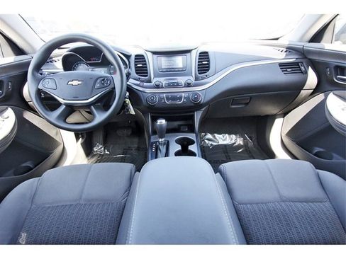 Used 2017 Chevrolet Impala LS image 8
