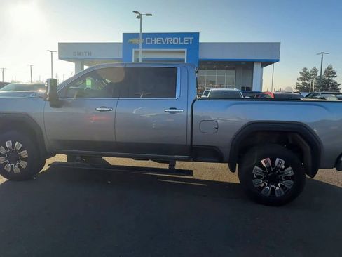 Used 2024 GMC Sierra 2500 Denali w/ Max Trailering Package image 4