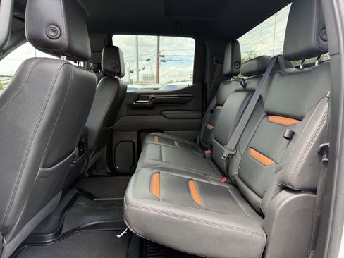 Used 2023 GMC Sierra 1500 AT4 AWD/4WD image 12