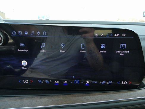 New 2026 Chevrolet Suburban High Country AWD/4WD image 33