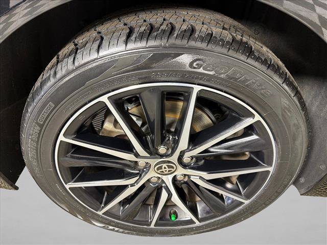 Used 2021 Toyota Camry SE FWD image 17