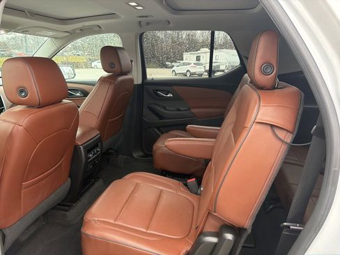 Used 2018 Chevrolet Traverse High Country w/ LPO, Cargo Package image 13