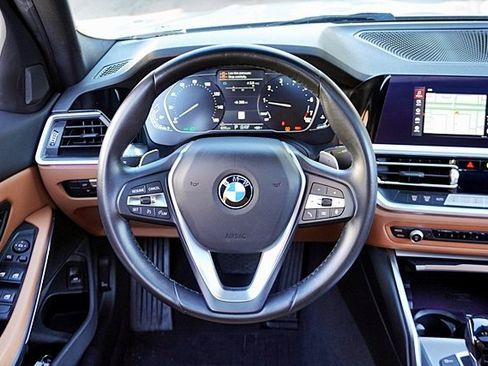 Used 2022 BMW 330i Sedan w/ Driving Assistance Package image 20