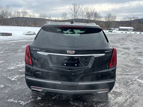 Used 2021 Cadillac XT5 Premium Luxury image 14