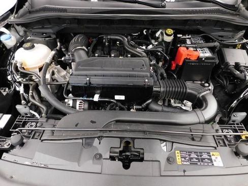 Used 2025 Ford Escape ST-Line image 46