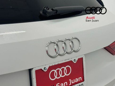 Certified 2025 Audi Q3 2.0T Premium w/ Convenience Package AWD/4WD image 13