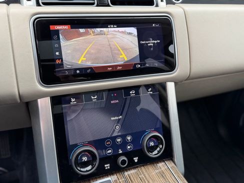 Used 2019 Land Rover Range Rover HSE image 26