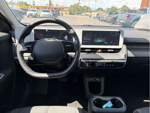 Used 2024 Hyundai Ioniq 5 SEL AWD/4WD image 5