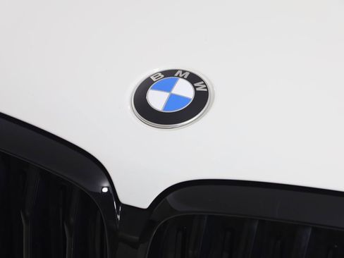 Used 2023 BMW X5 sDrive40i w/ M Sport Package image 17