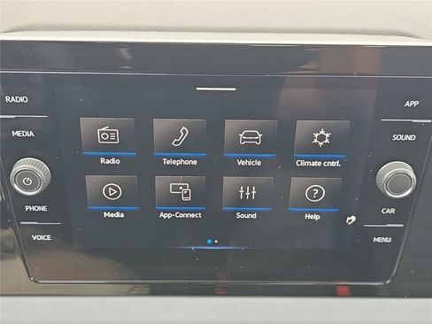 New 2025 Volkswagen Jetta SE image 16