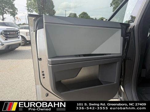 Used 2024 Tesla Cybertruck Cyberbeast AWD/4WD image 21