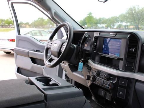 Used 2025 Ford F250 XLT AWD/4WD image 42