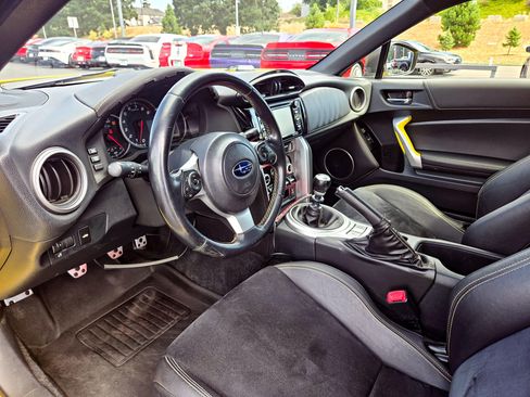 Used 2017 Subaru BRZ Series.Yellow image 9