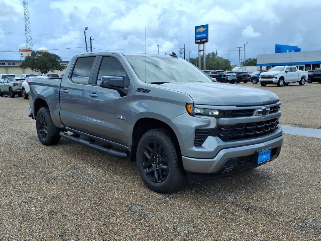 New 2026 Chevrolet Silverado 1500 RST AWD/4WD image 3