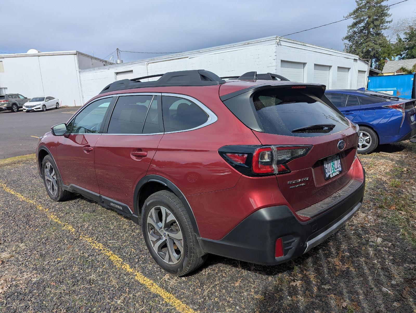 Used 2020 Subaru Outback Limited XT AWD/4WD image 4