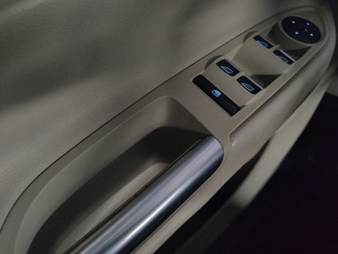 Used 2017 Ford Escape Titanium w/ Equipment Group 301A image 27