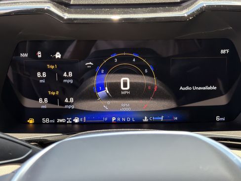 New 2026 Chevrolet Colorado ZR2 w/ Technology Package AWD/4WD image 27