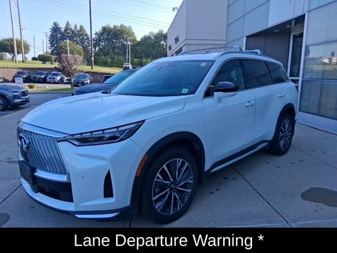 Certified 2026 INFINITI QX60 Luxe w/ Cargo Package AWD/4WD image 7