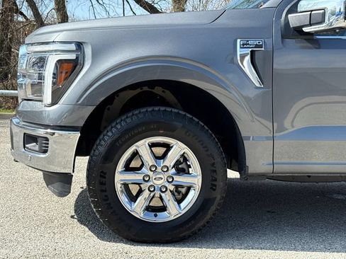 Used 2025 Ford F150 Lariat w/ FX4 Off-Road Package AWD/4WD image 5