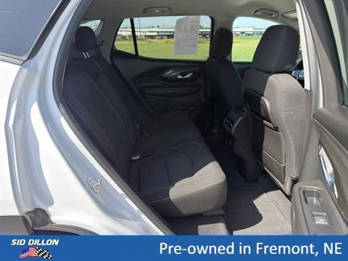 Used 2023 GMC Terrain SLE FWD image 13