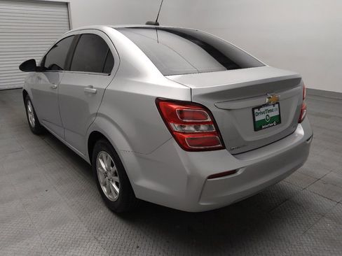 Used 2019 Chevrolet Sonic LT w/ Convenience Package FWD image 5
