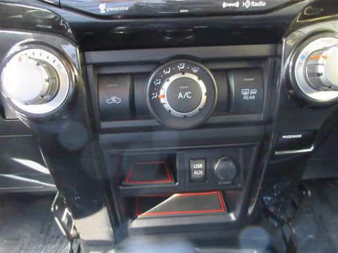 Used 2018 Toyota 4Runner TRD Pro image 16