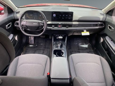 Used 2025 Kia K4 FWD image 10