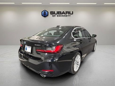 Used 2024 BMW 330i Sedan image 5