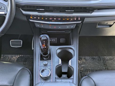 Used 2024 Cadillac XT4 Sport AWD/4WD image 20