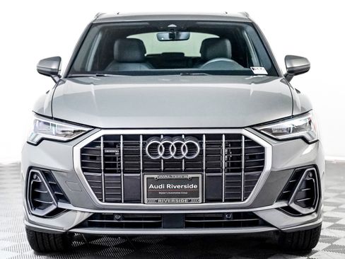 New 2025 Audi Q3 2.0T Premium image 9