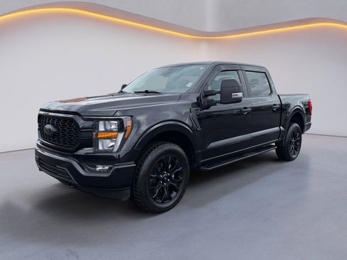 Used 2023 Ford F150 XL w/ STX Black Appearance Package image 7