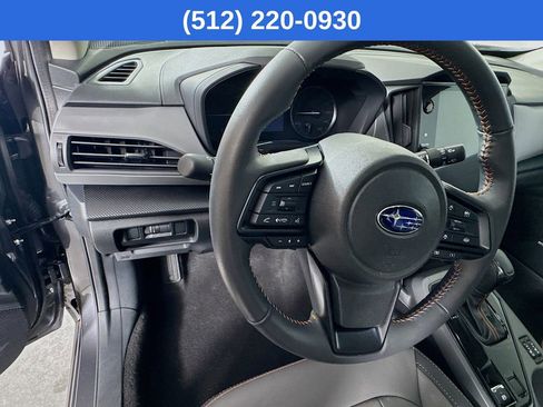 Used 2025 Subaru Crosstrek 2.5i Limited w/ Crosstrek Mirror Package image 12