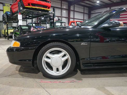 Used 1995 Ford Mustang GT image 3