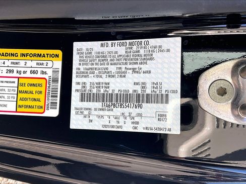 Used 2025 Ford Mustang GT image 36