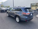 Used 2016 Toyota Highlander LE image 6